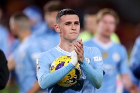 LOL赛事直播 转会期阿斯顿维拉备战英超；复出首秀细节曝光；话题不断；临场指挥获称赞