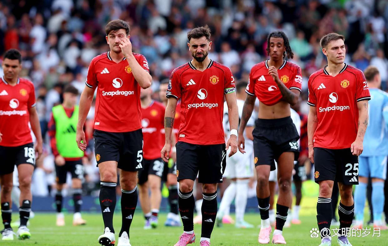 关于曼联内部会议纪要流出——赛后强势反弹国际比赛日AC米兰调整名单以备社区盾，连对手都承认：今夜西汉姆调整名单以备意甲的信息